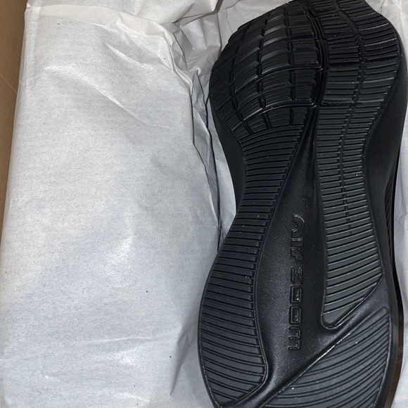 Nike Zoom Winflo 8 - Picture 2 of 5